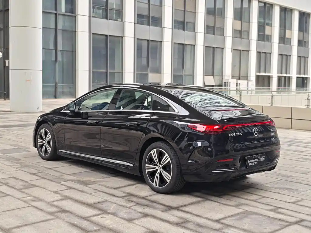 Mercedes-Benz EQE 2025 500 4MATIC