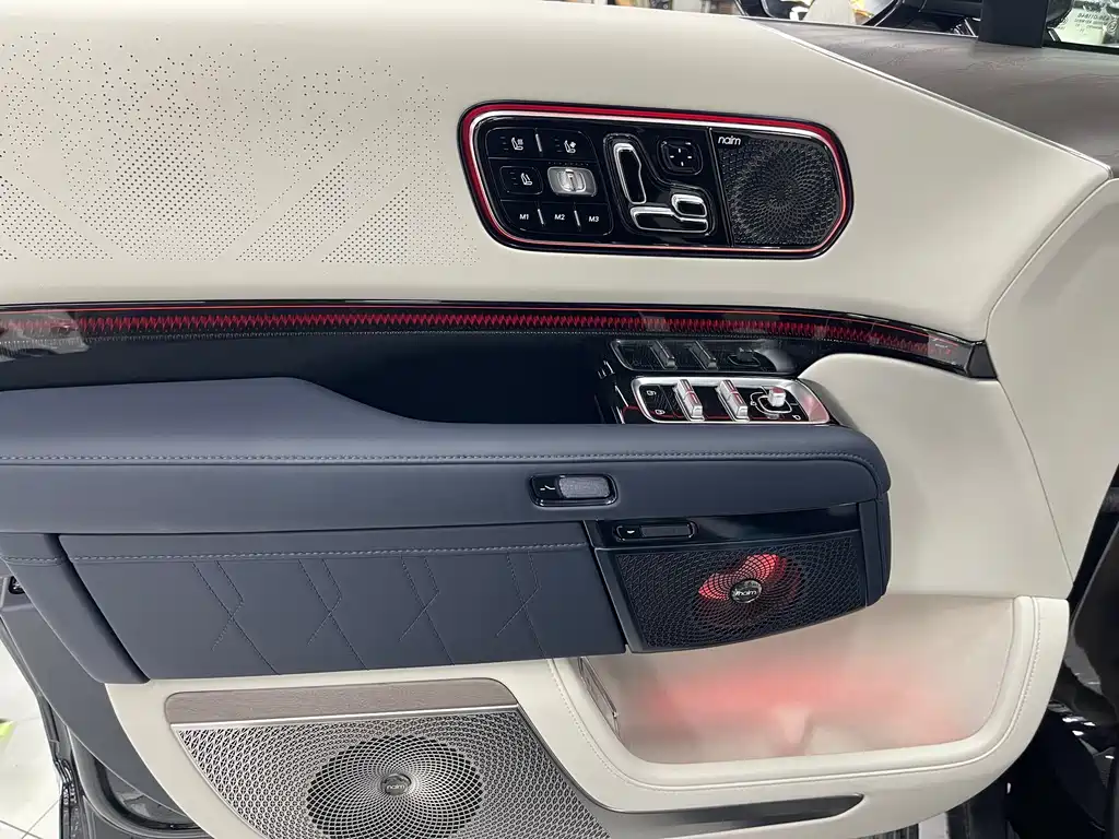 Zeekr 9X 2025 Hyper 70kWh