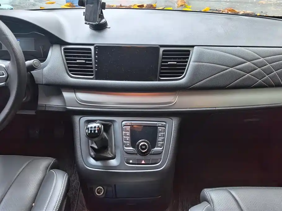 SAIC MAXUS CHASE G10