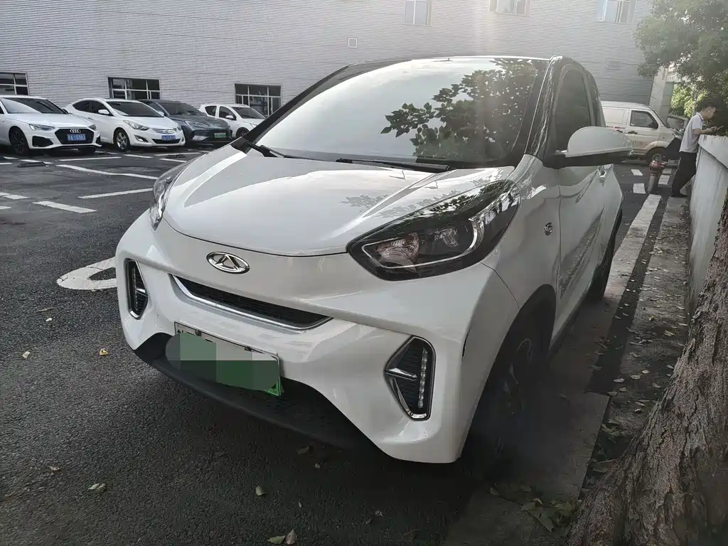 Chery Little Ant 2022 Sweet Pink Half Sugar Edition LFP 30kW 301km