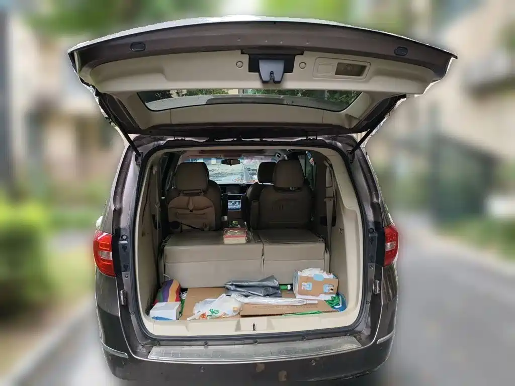 Buick GL8 2015 2.4L Luxury Premium