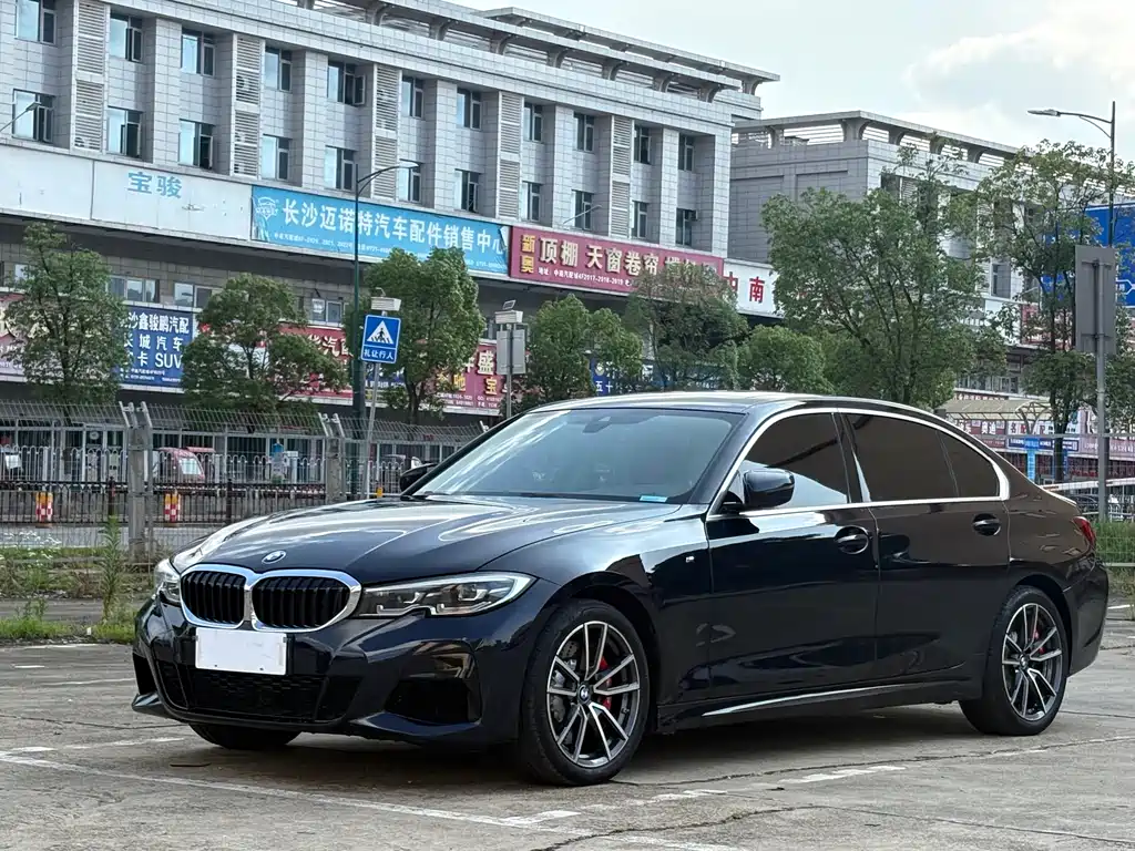 BMW 3 Series 2022 325Li M Sport Package