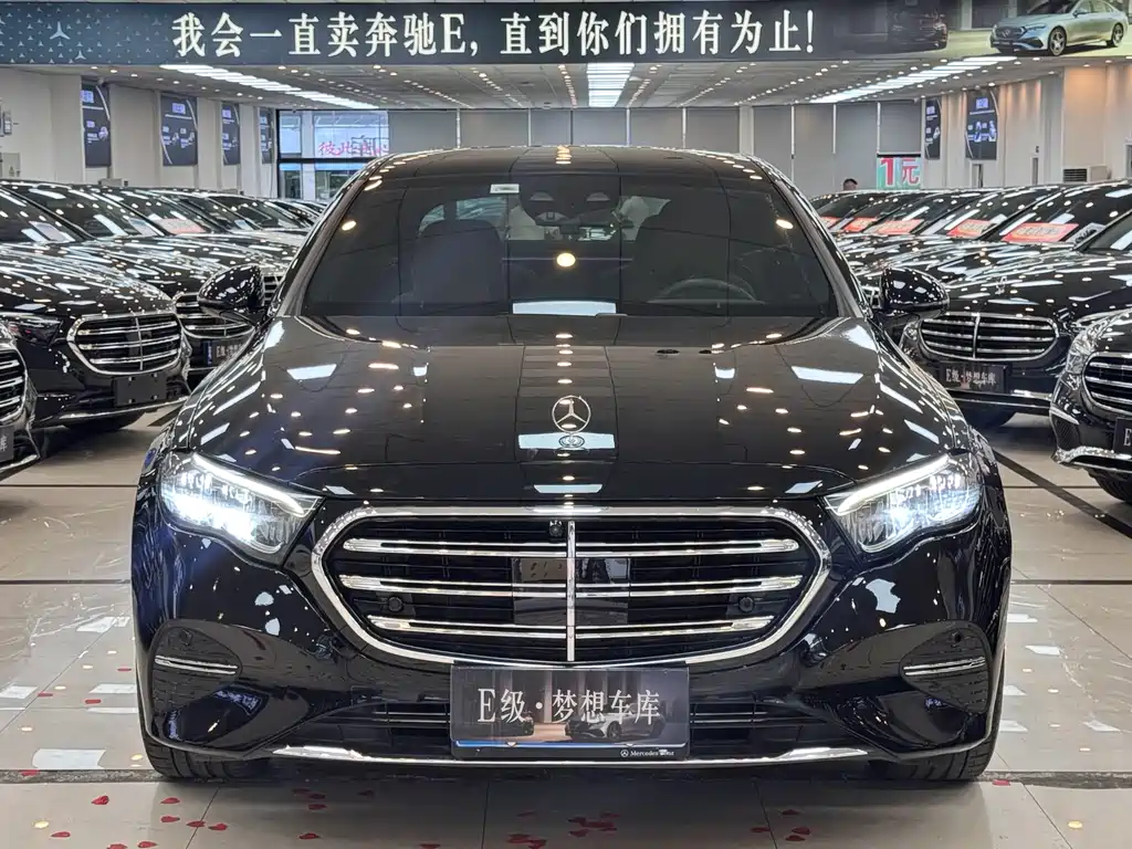 Mercedes-Benz E-Class 2024 E 300 L Fashion Type
