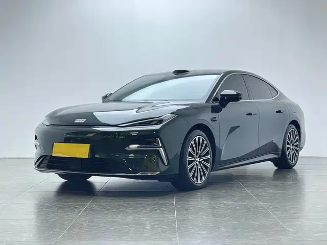 2025 Geely Galaxy Xingyao 8