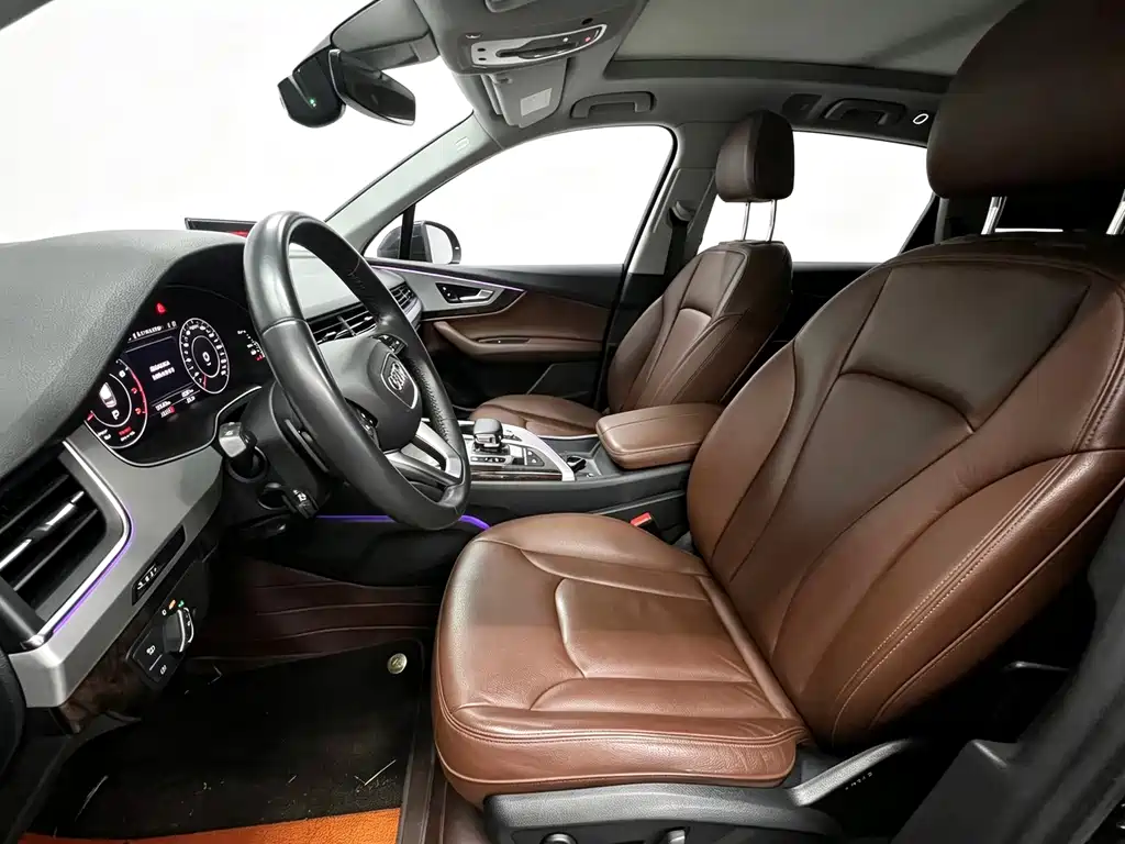 Audi Q7 — миниатюра 11