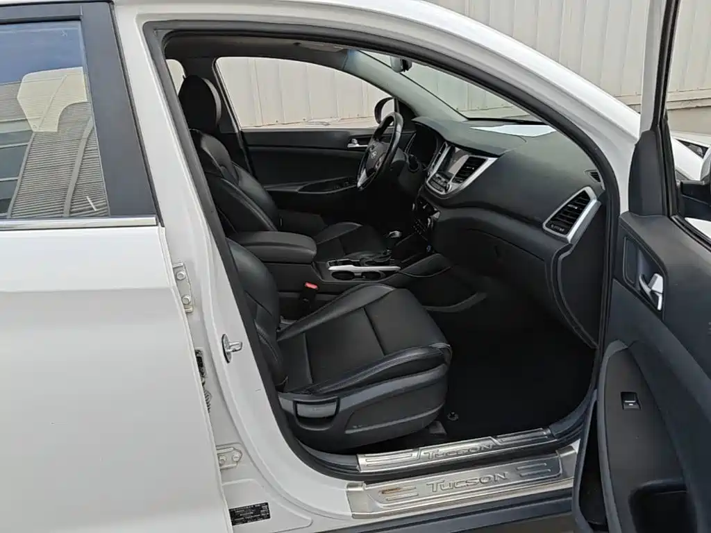 Hyundai Tucson — миниатюра 25