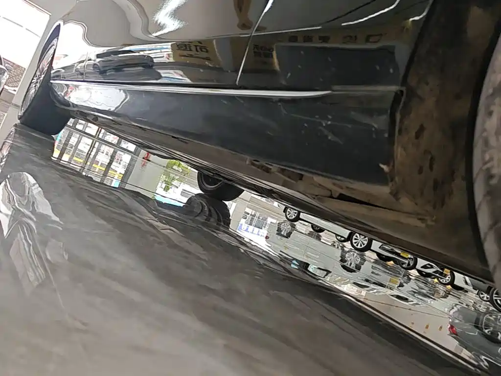 Mercedes-Benz E-Class — миниатюра 21