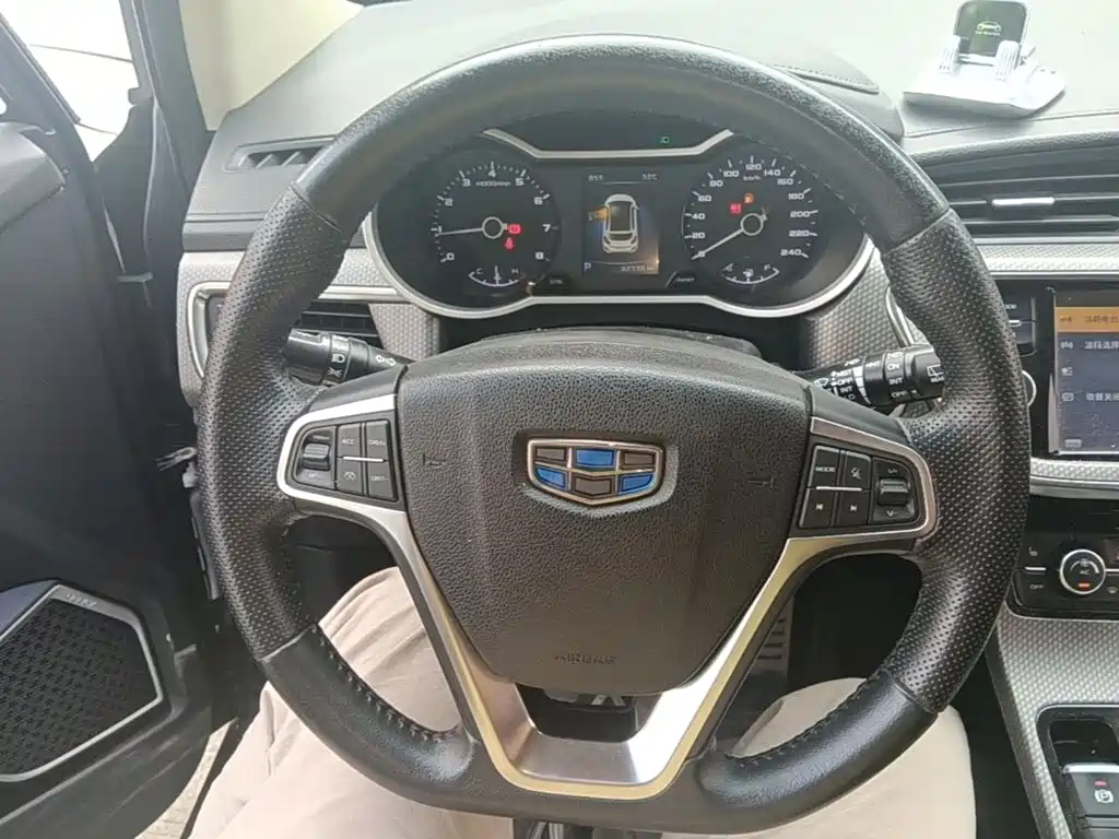 Geely Emgrand GS — миниатюра 11