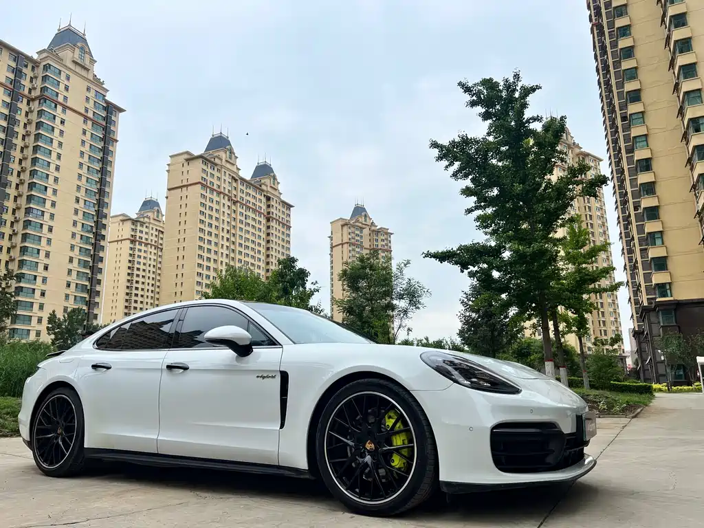 Porsche Panamera 2024 Panamera 4 E-Hybrid 2.9T