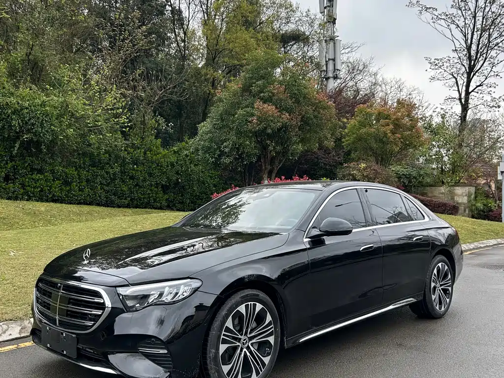 Mercedes-Benz E-Class E 2026 E 300 L Luxury