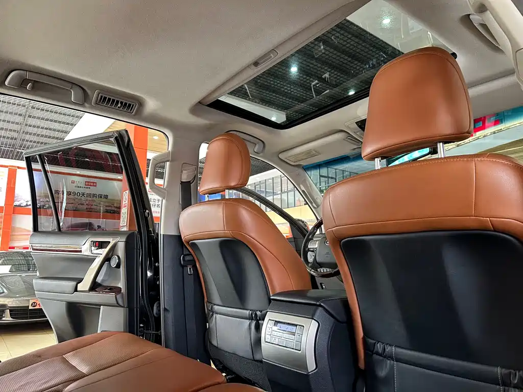 Lexus GX — миниатюра 17
