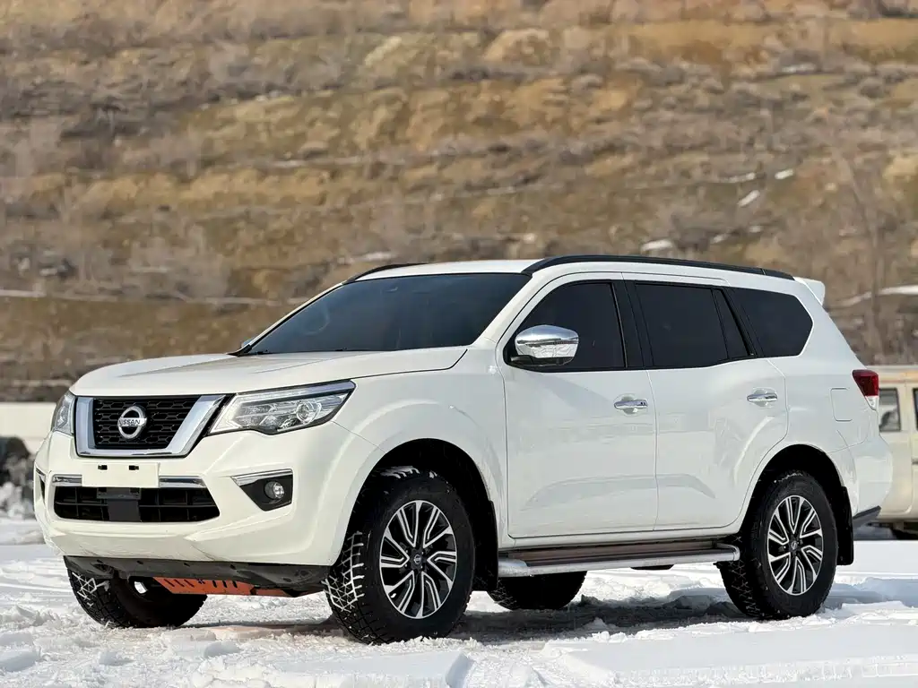 Nissan Terra 2019