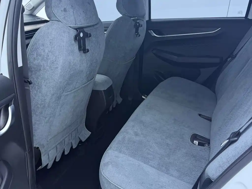 Geely Vision X3 — миниатюра 12
