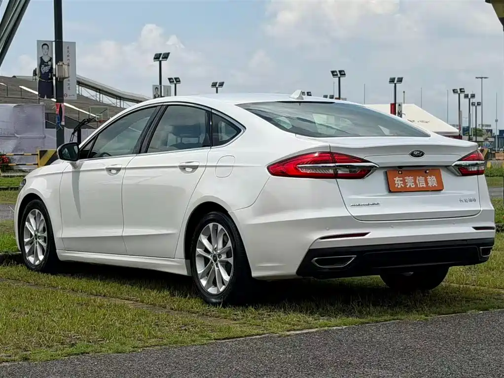 Ford Mondeo 2018 EcoBoost 180 Fashion VI