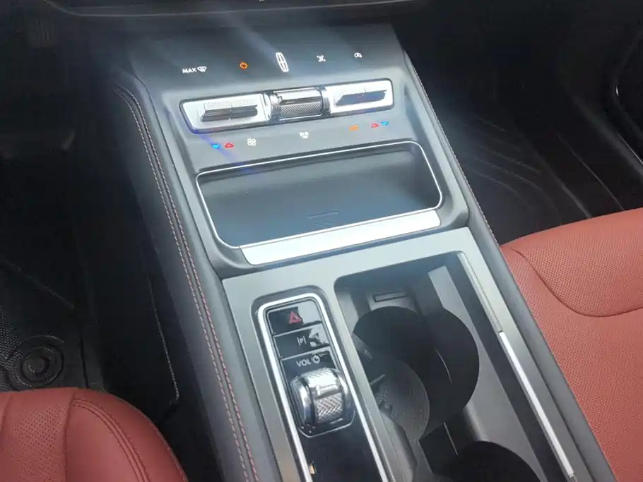 Lincoln Z — миниатюра 16