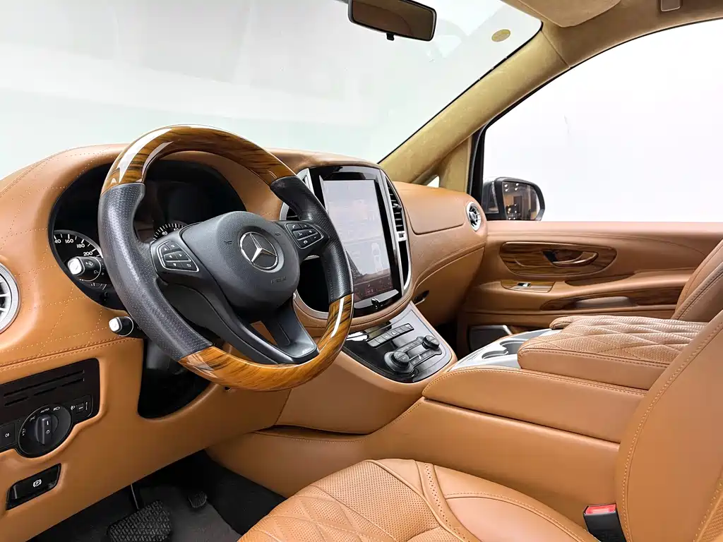 Mercedes-Benz Vito — миниатюра 4
