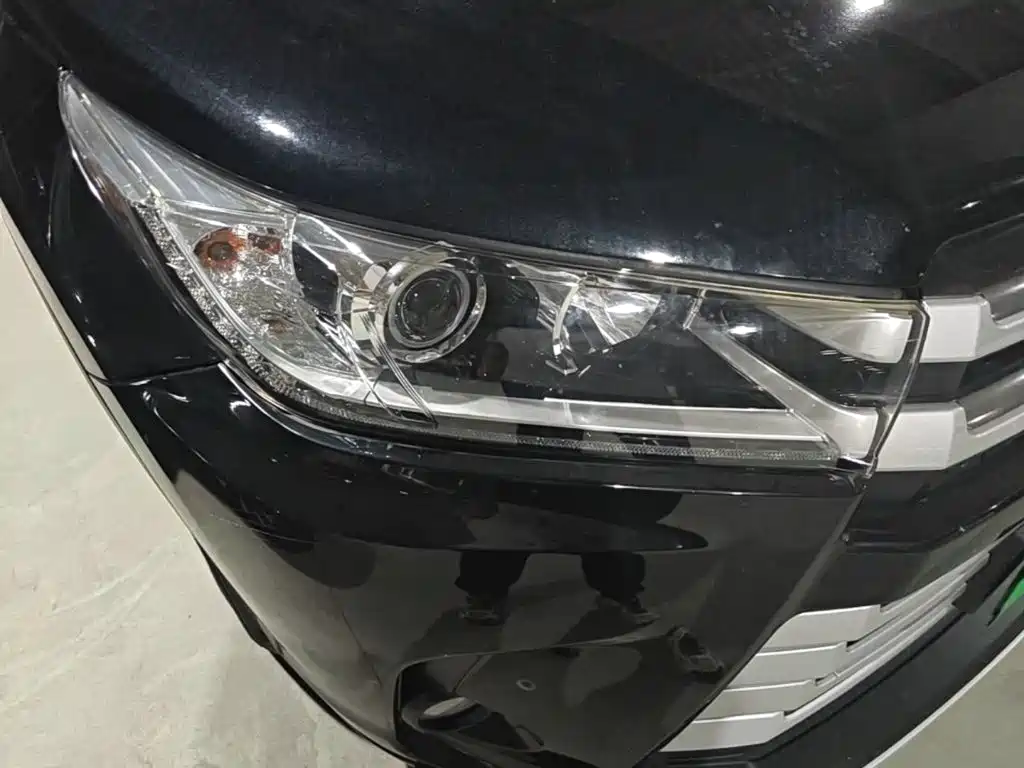 Toyota Highlander — миниатюра 8