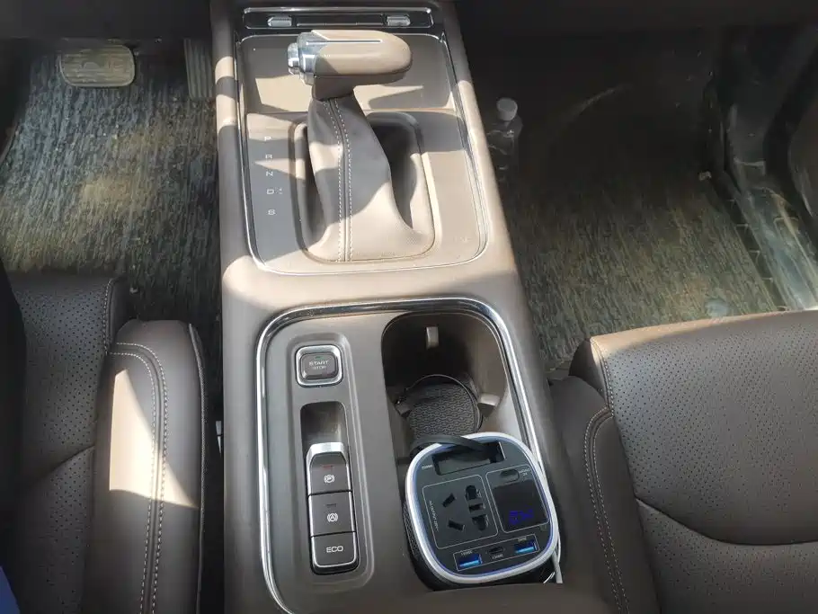 Wuling Xingguang 560 1.5T 6MT comfort type, фото 16