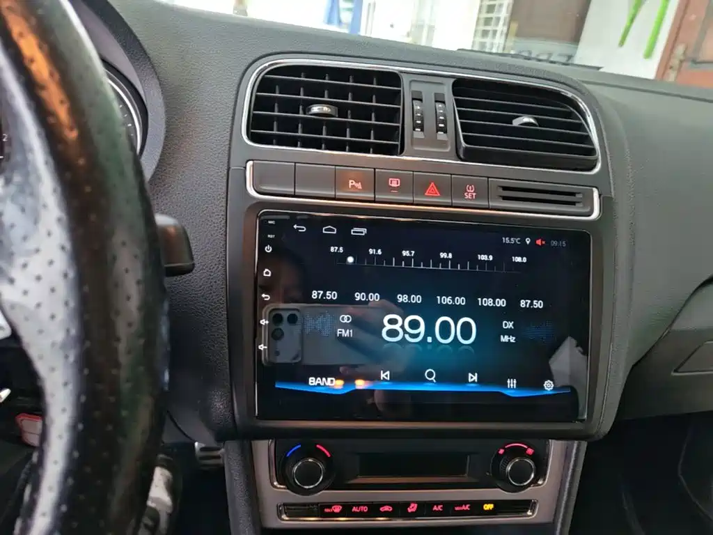 Volkswagen Polo — миниатюра 13