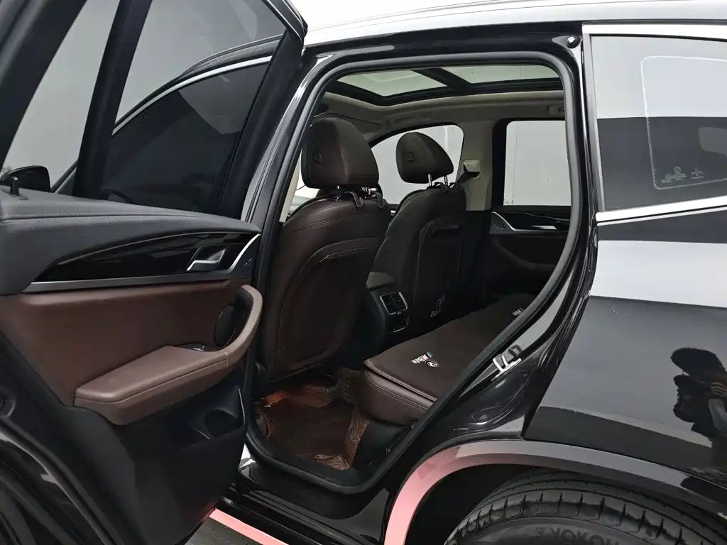 BMW X3 — миниатюра 14