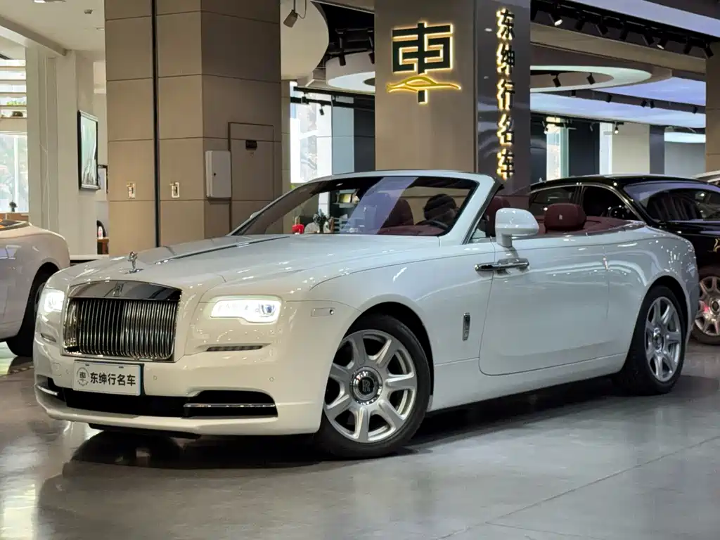 Купить Rolls-Royce Dawn