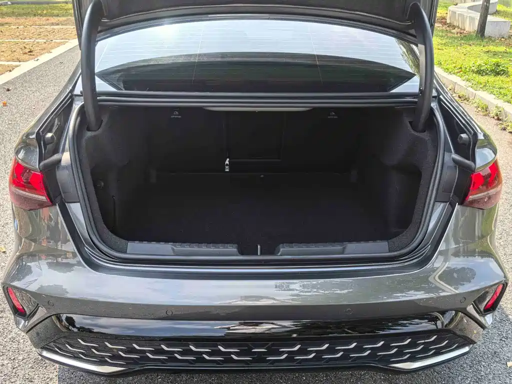 Audi A3 — миниатюра 9