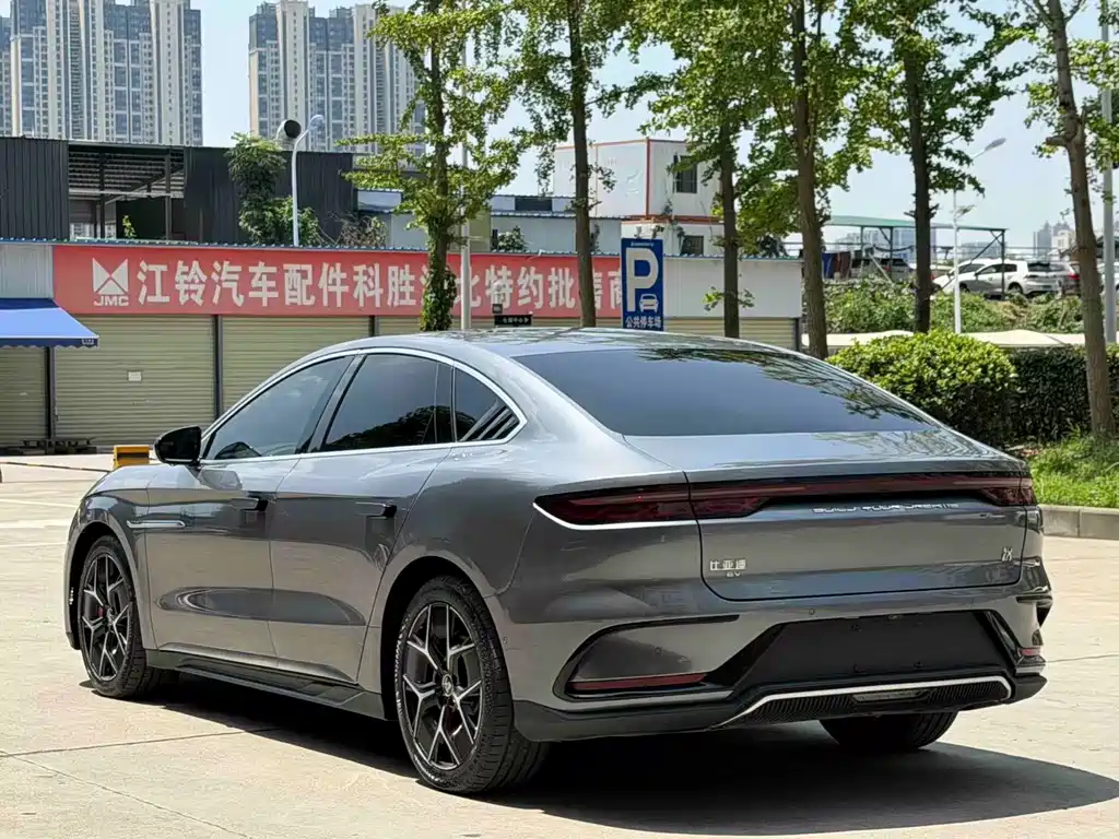 BYD Han — миниатюра 11