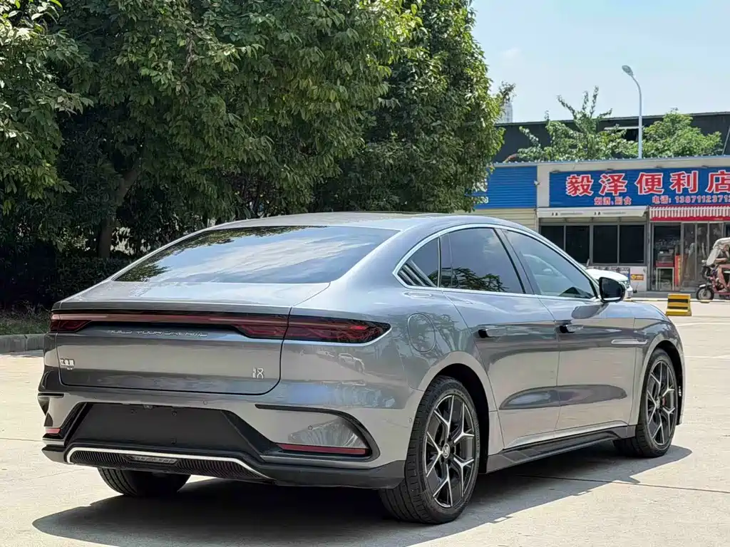 BYD Han — миниатюра 13