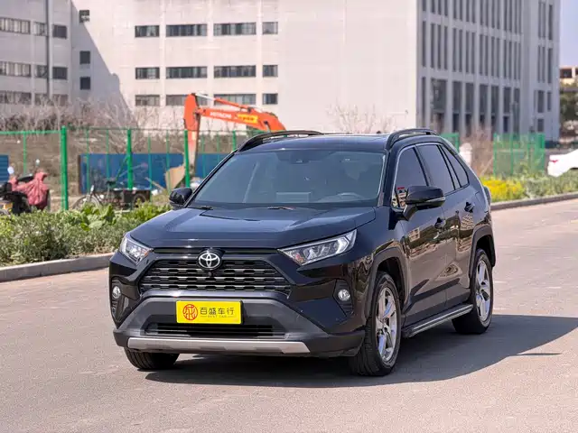 TOYOTA RAV4 RONGFANG