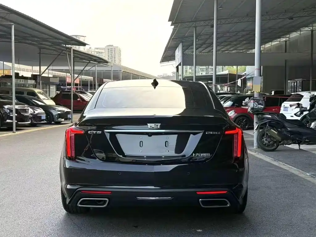Cadillac CT5 — миниатюра 8