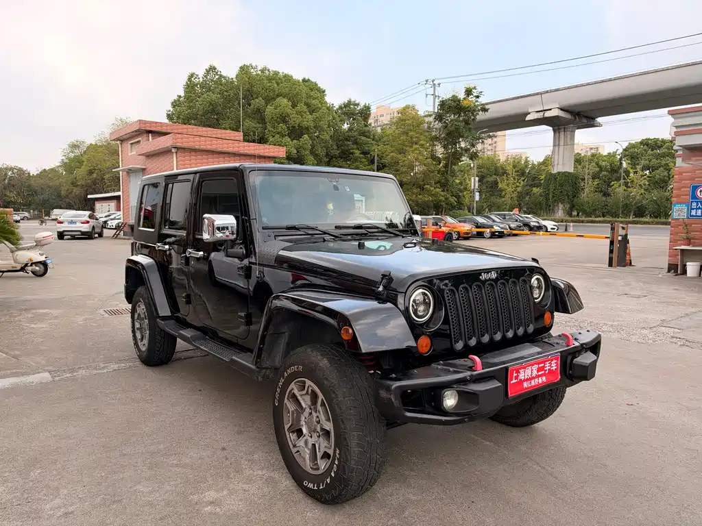 Jeep Wrangler — миниатюра 2