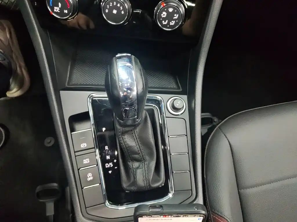 Volkswagen Bora — миниатюра 14