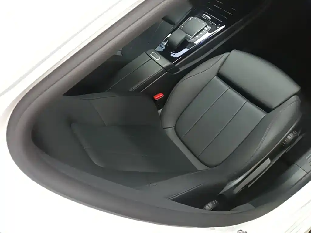 Mercedes-Benz A-Class — миниатюра 25
