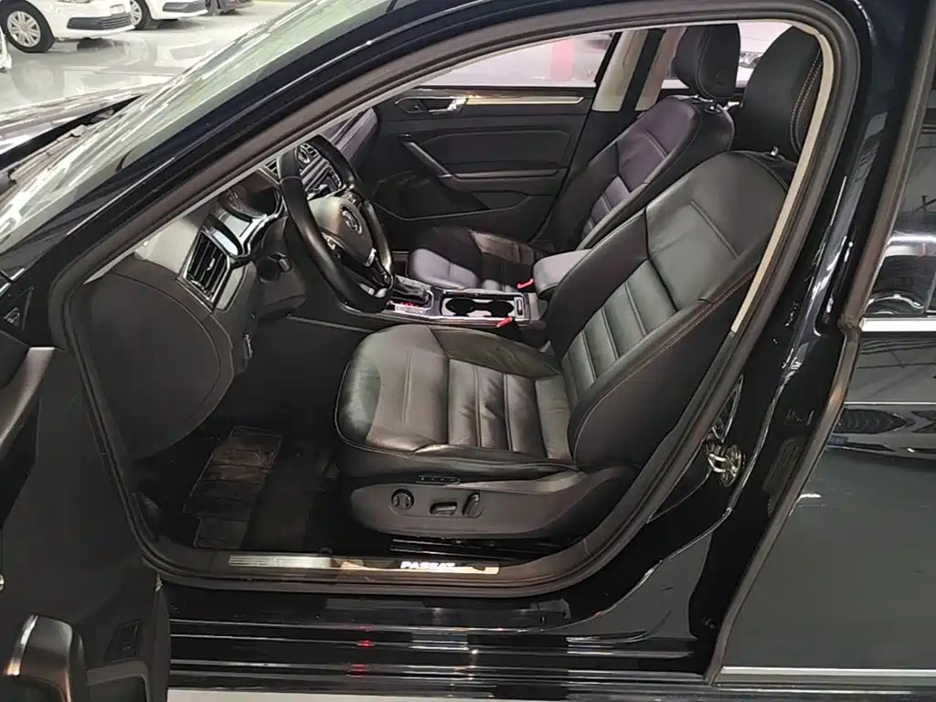 Volkswagen Passat — миниатюра 15