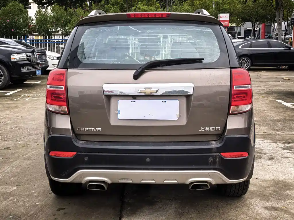 Chevrolet Captiva — миниатюра 8