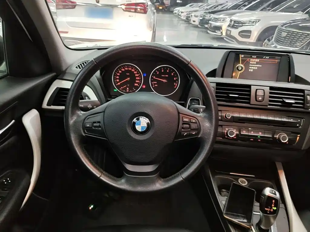 BMW 1 Series (Import) — миниатюра 11