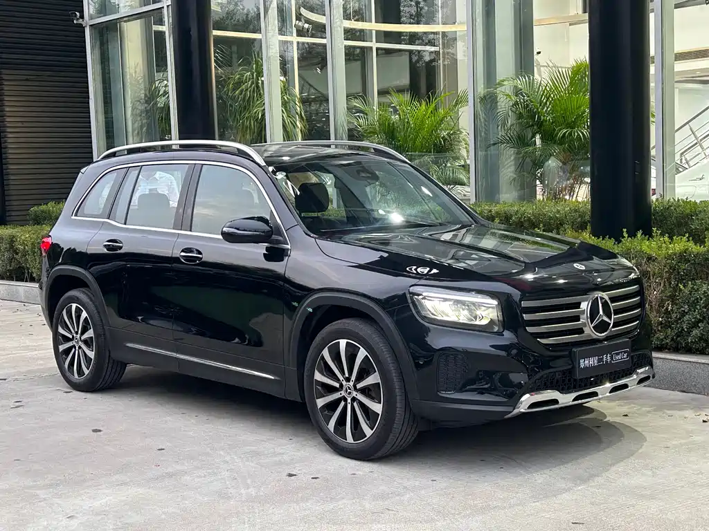 Mercedes-Benz GLB — миниатюра 3