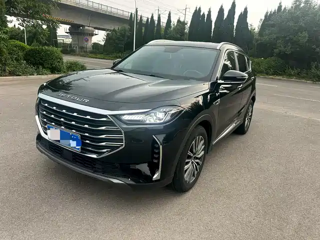 2023 JETOUR X70