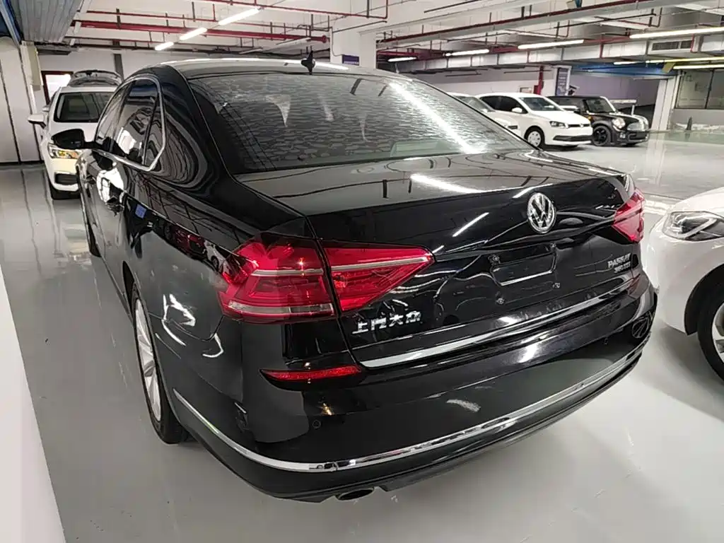Volkswagen Passat — миниатюра 5