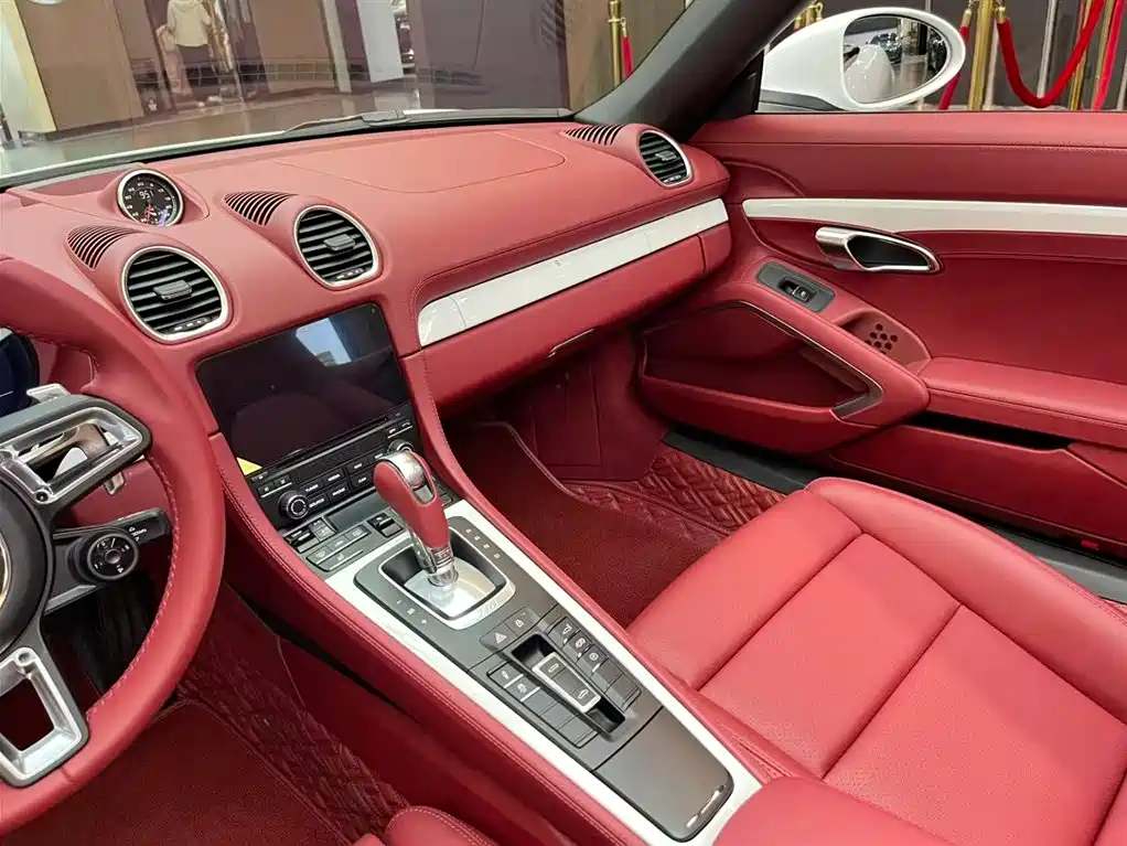 Porsche 718 2022 Boxster 2.0T