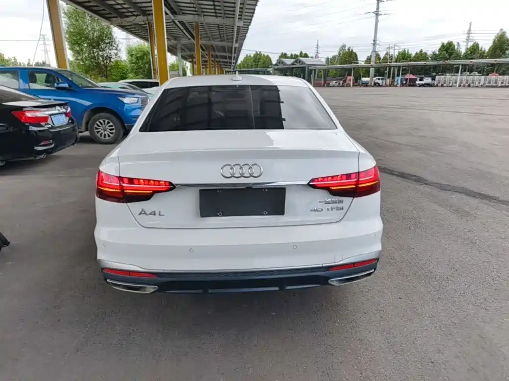 Audi A4L — миниатюра 6