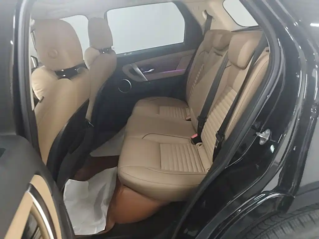 Land Rover Discovery Sport — миниатюра 17