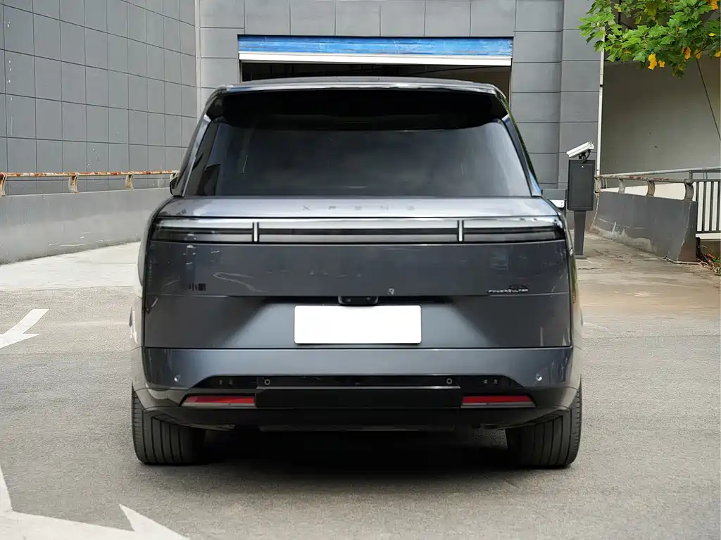 XPeng GX — миниатюра 7