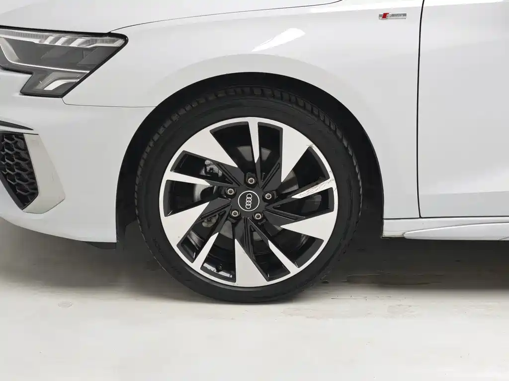 Audi A3 — миниатюра 8