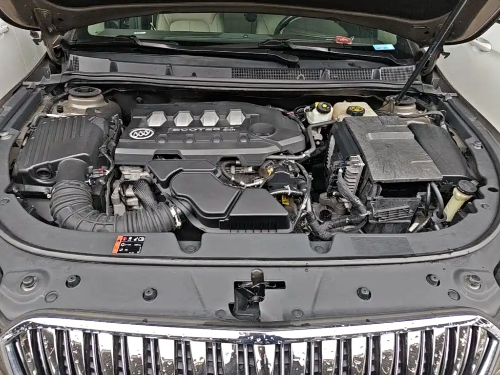 Buick LaCrosse — миниатюра 20