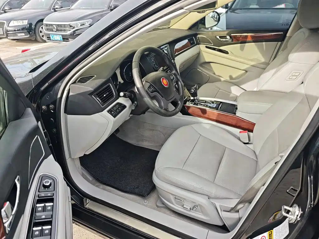 Hongqi Hongqi H7 — миниатюра 6