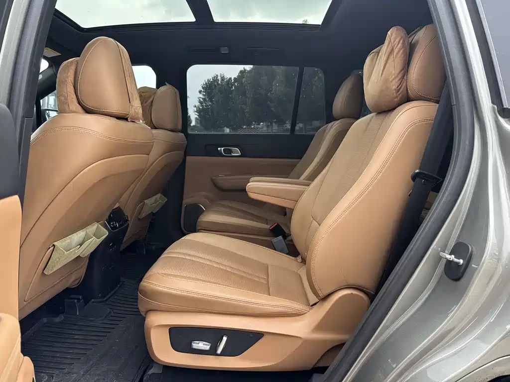 Li Auto ONE 2020 6 мест