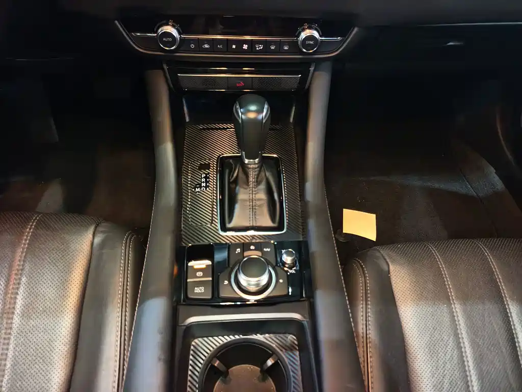 Mazda Atenza — миниатюра 6