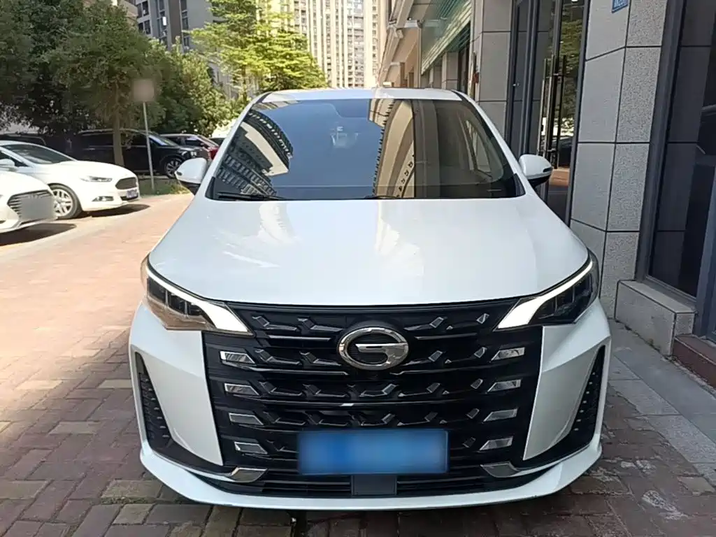 GAC Trumpchi M6 2021 — фото 2