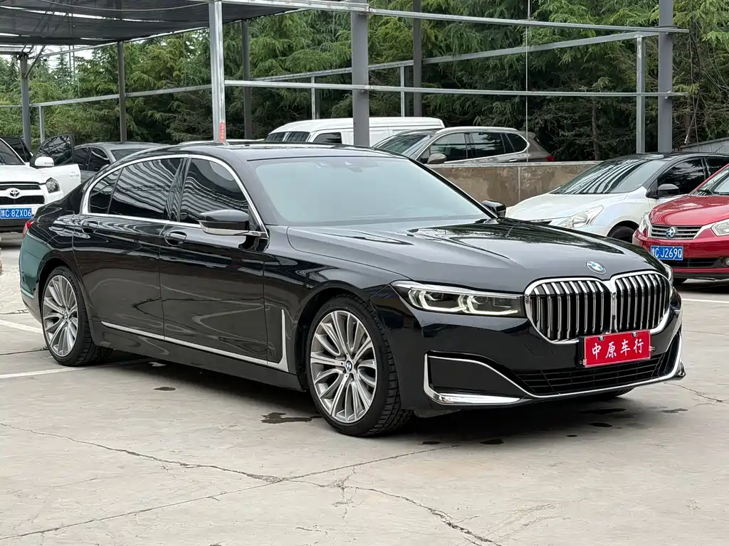 BMW 7 Series 7 2021 740Li Lead Luxury